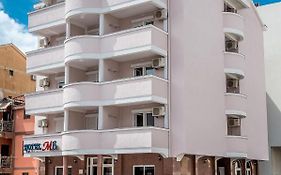 Hotel mb 3*
